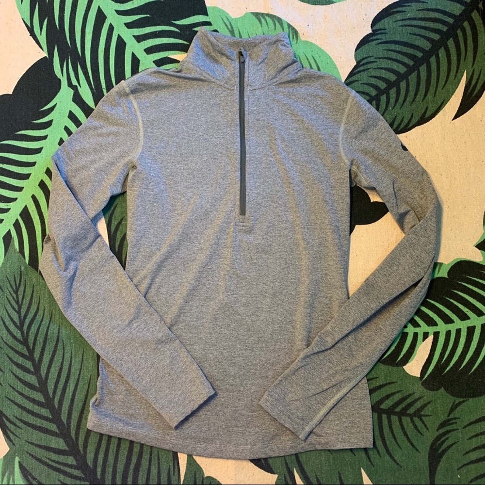 NIKE dry fit zip up